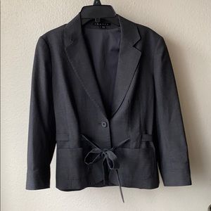 Theory blazer 3/4 sleeve w/ waist tie and pockets